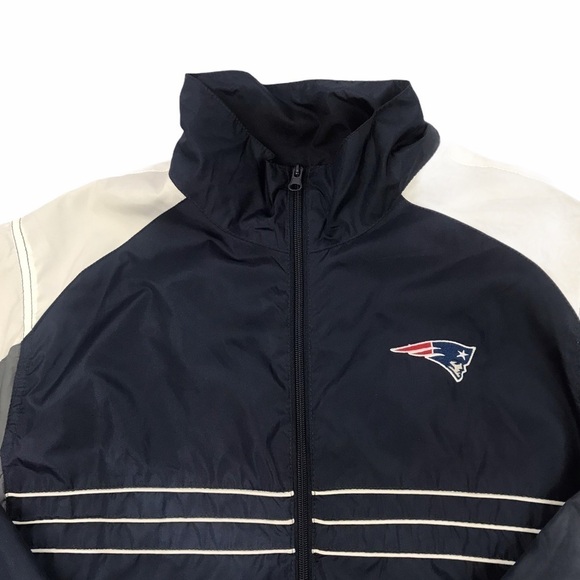 REEBOK Me's Large New England Patriots Genuine Lightweight Windbreaker J… - Picture 2 of 14